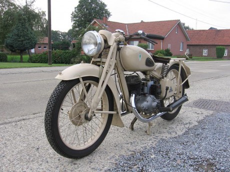 dkw 200 sb.jpg