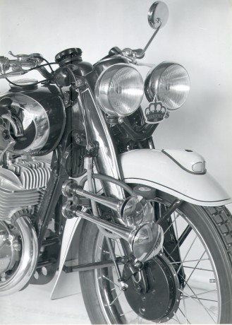 DKW_SB_500_Luxus_fur_den_Konig_vom_Irak_September_1938_1_2