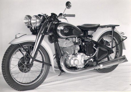 DKW_SB_500_Luxus_fur_den_Konig_vom_Irak_September_1938_2_2